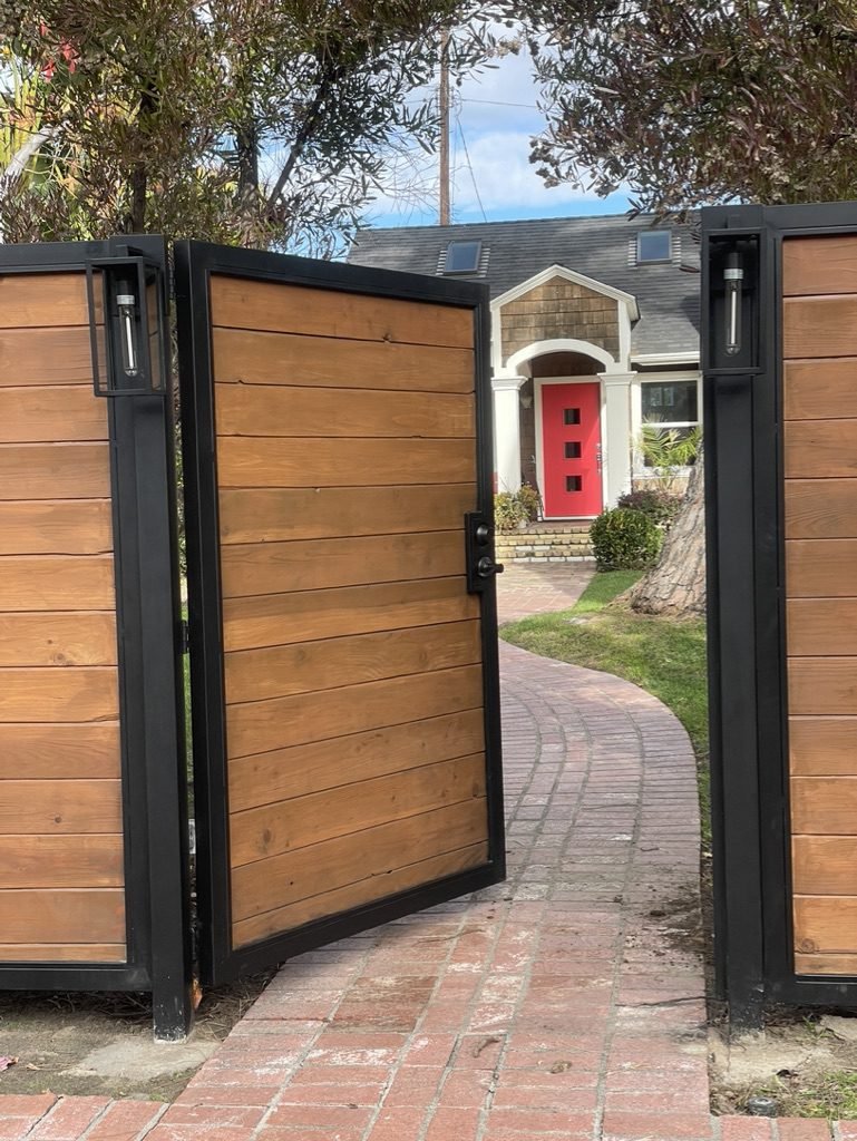 wooden driveway gates installation